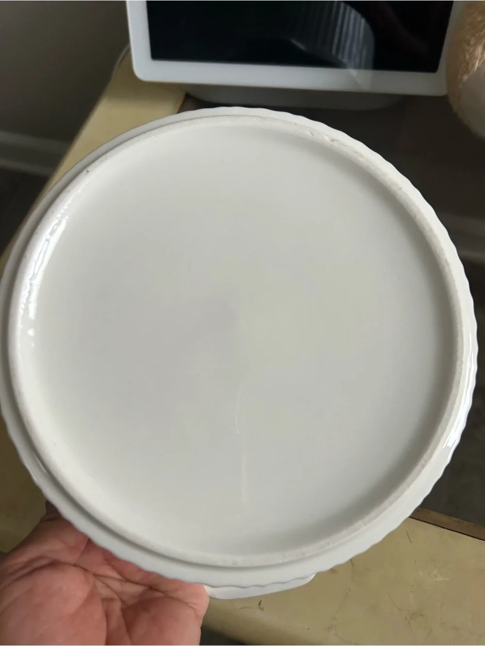 White Ceramic Mixing Bowl with Pour Spout - Home Kitchen